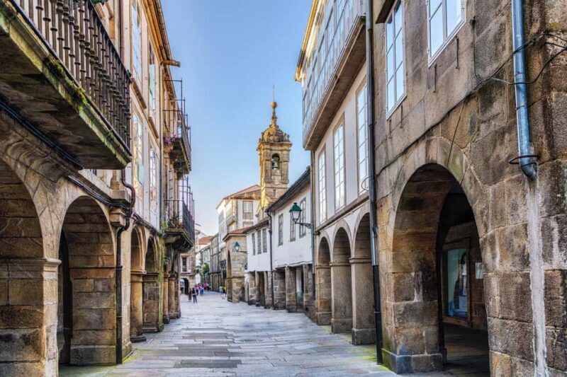 Porto: Santiago de Compostela and Valença do Minho Day Tour - FAQ