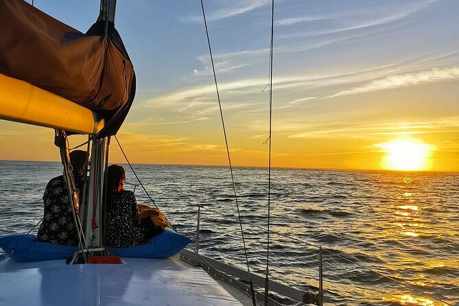 Porto: Sunset or Daytime, Charming Sailboat Cruise on the Douro River - FAQs