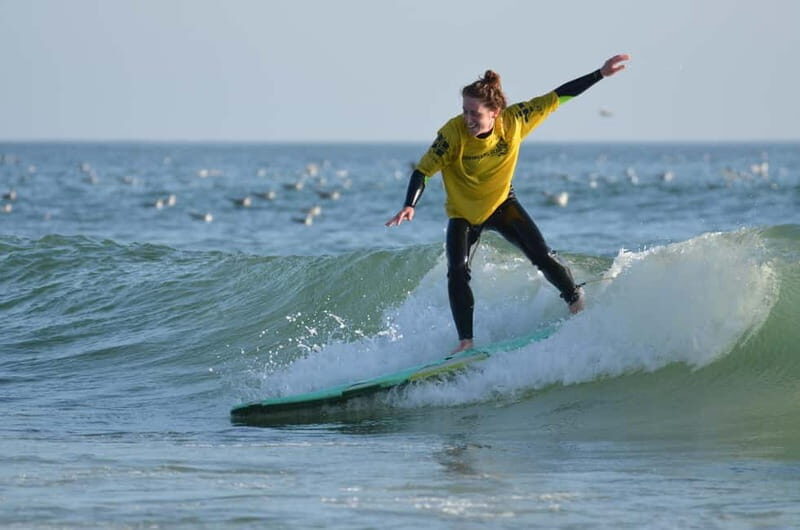 Porto: Surf Lesson with the First Surf School in Porto! - A Deep Dive into the Surfing Experience