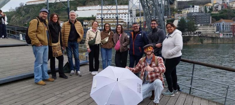 Porto to Gaia Sunset Walking Tour - Port Wine Included - Why This Tour Works Well for Different Travelers