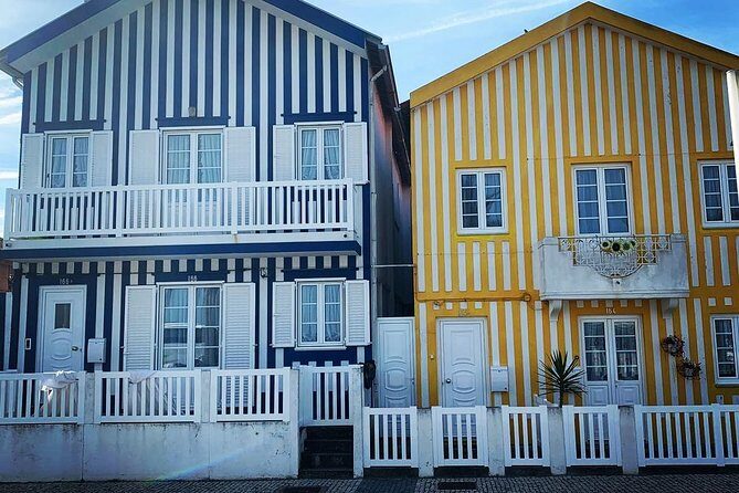 Porto to Lisbon Up to 4 Stops: Aveiro, Nazare, Fatima & Obidos - FAQs