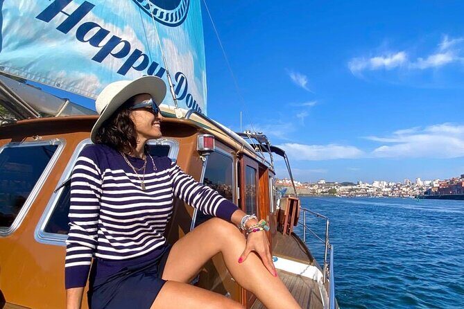Porto: Tour on the Douro River in a Classic Boat - FAQ