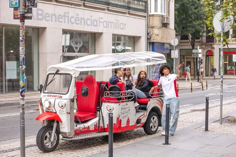Porto Tour: One tour, a thousand stories by tuk tuk - 3 hours - Key Points
