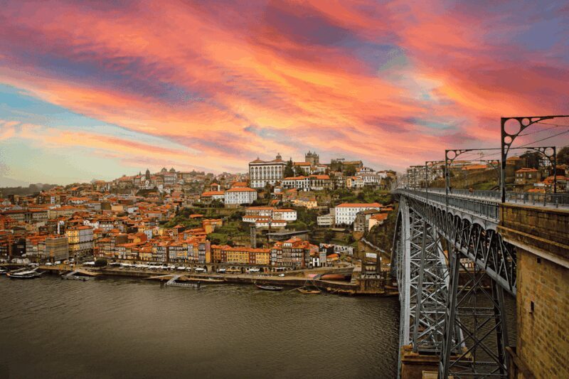 Porto Tour: One tour, a thousand stories by tuk tuk - 3 hours - FAQs