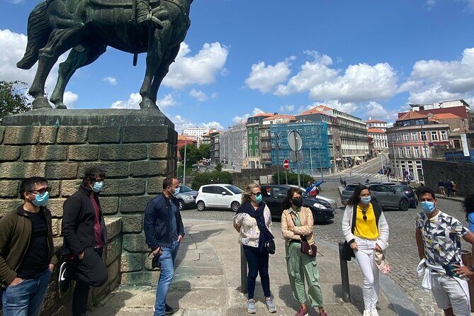 Porto Walking Tour with picnic - Frequently Asked Questions
