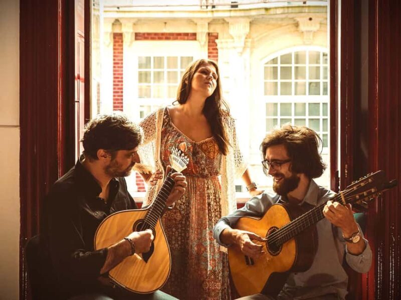 Porto: What is Fado? Commented Live Concert with Port Wine - Key Points