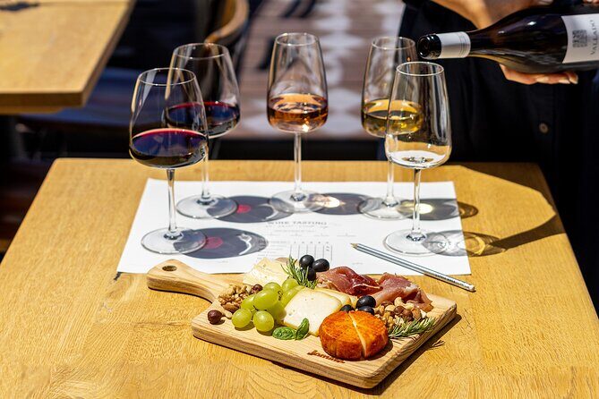 Porto Wine Tasting Experience with Portuguese Tapas Plate - The Venue and Atmosphere