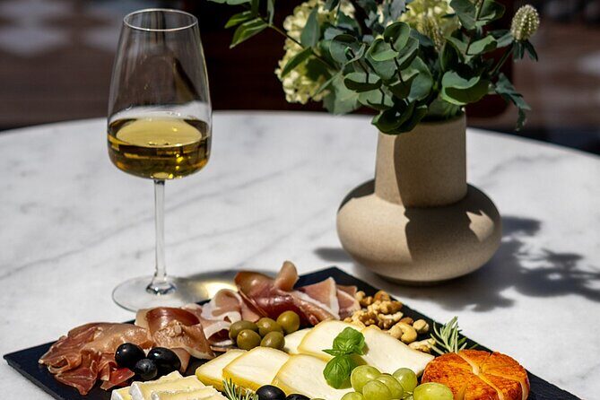 Porto Wine Tasting Experience with Portuguese Tapas Plate - Practical Details and Tips