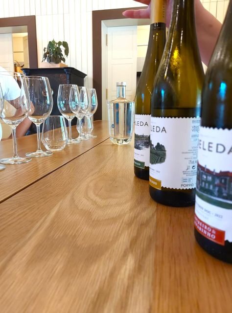 Porto: Wine Tastings (Green Wine) & Tradicional Lunch - Frequently asked questions
