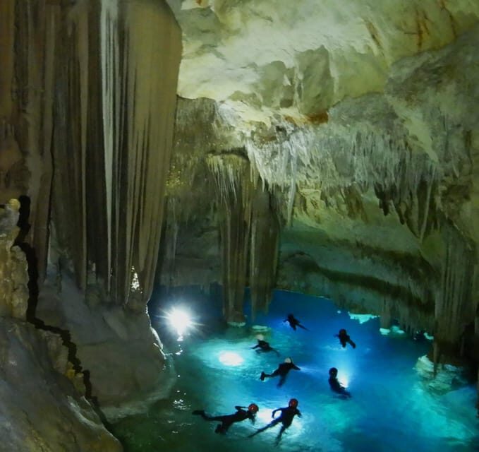Portocolom: Snorkeling tour Sea Cave "Pirate Cave" Mallorca - Discover Mallorca’s Secret: Snorkeling and Speedboat Tour to the Pirate Cave in Portocolom