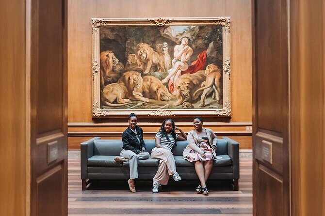 Portrait Photography Session at the National Gallery of Art - Key Points