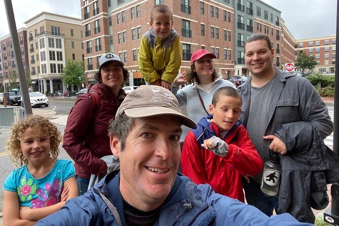 Portsmouth Puzzling Adventure Scavenger Hunt Walking Activity - Exploring Portsmouth with a Puzzle in Hand