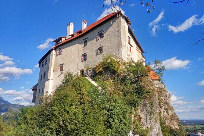 Postojna cave and Lake Bled Private Full Day Tour from Zagreb - The Itinerary in Detail