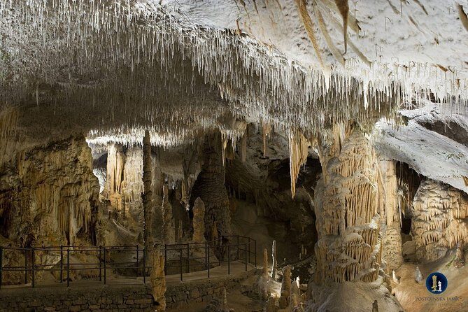 Postojna cave and Predjama castle Tour from Ljubljana - FAQ