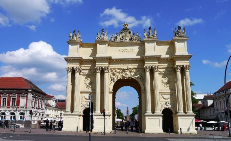 Potsdam City Center & Friendship Island: Geolino City Rallye - Challenges and Questions