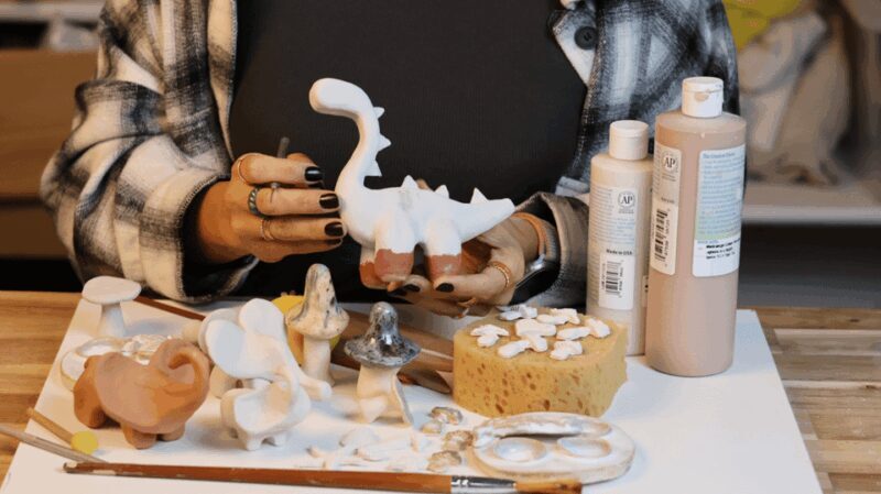 Pottery Workshop and Wine  Barcelona - A Deep Dive into the Experience