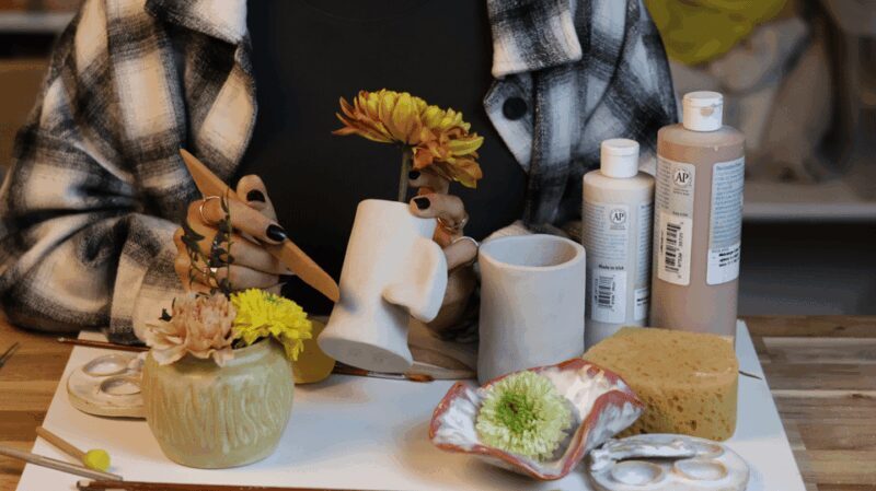 Pottery Workshop and Wine  Barcelona - Who Will Love This Experience?