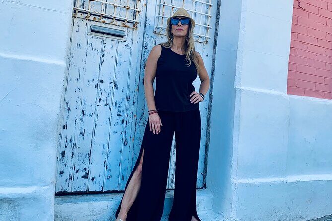 Pour & Pose: Travel Portraits with a Twist of Wine - A Practical Look at Pour & Pose: Travel Portraits with a Twist of Wine