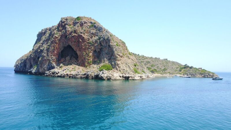 Powerboat Tour Theodorou Island Half Day - Key Points