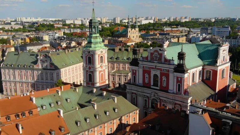 Pozna: Drone Lesson with Instructor and City Tour - An Introduction to Pozna: Seeing the City from a New Angle