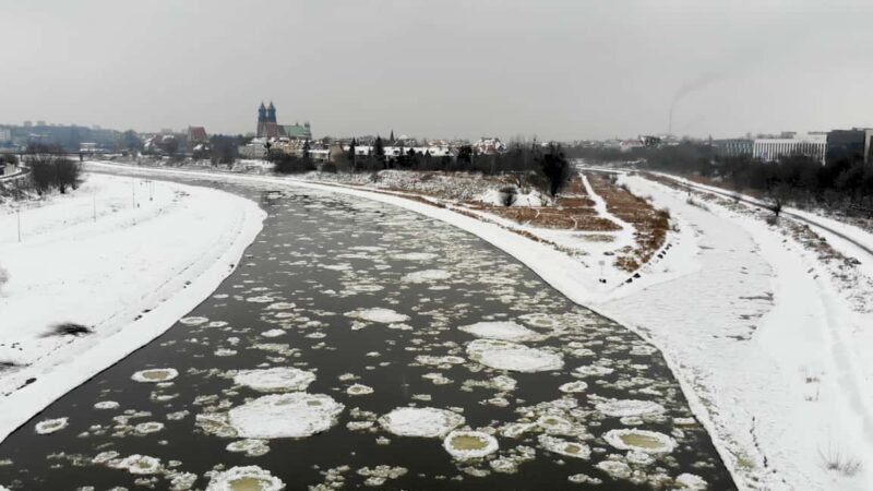 Pozna: Drone Lesson with Instructor and City Tour - FAQ