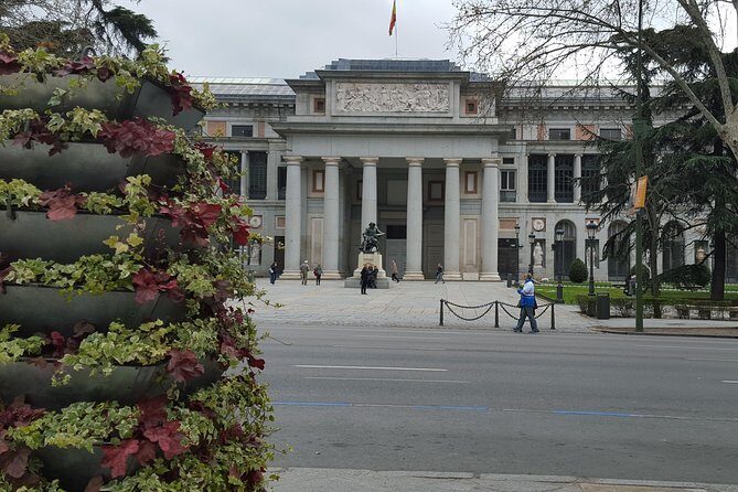 Prado Museum and Retiro Park Private Guided Tour - Who Should Consider This Tour?