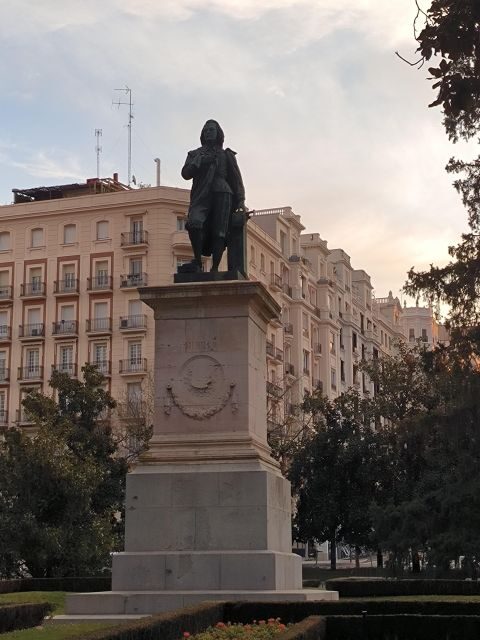 Prado Museum & Tapas Tour, Art & Gastronomy - Exploring Madrid’s Greatest Hits: The Prado & Letters District Tour