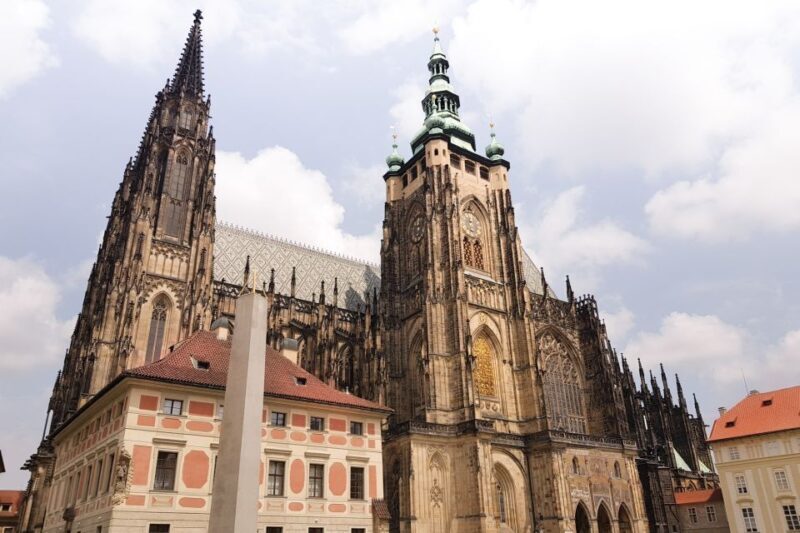 Prague: 1-Hour Castle Tour With Fast-GET Admission Ticket - Final Thoughts: Is It Worth It?