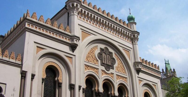 Prague: 2-Hour Old Town and Jewish Ghetto Walking Tour - Final Thoughts
