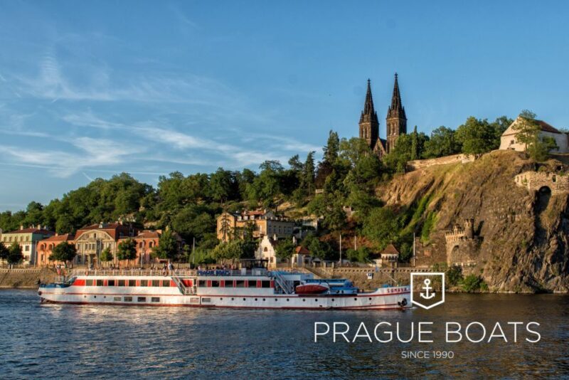 Prague: 3-hour Evening River Cruise with Dinner - The Cons: Things to Consider