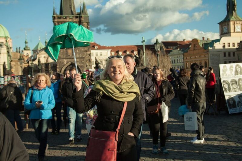 Prague: 3-Hour Old Town and Prague Castle Tour in German - FAQ