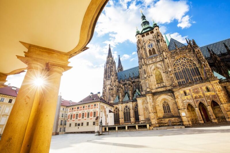 Prague: 3h Private Tour of Prague Castle, Admission Incl. - FAQ