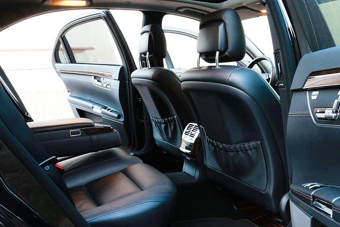 Prague airport luxury transfer by a Mercedes Benz S class - Experience the Ultimate in Prague Airport Transfers: Luxury in a Mercedes-Benz S-Class