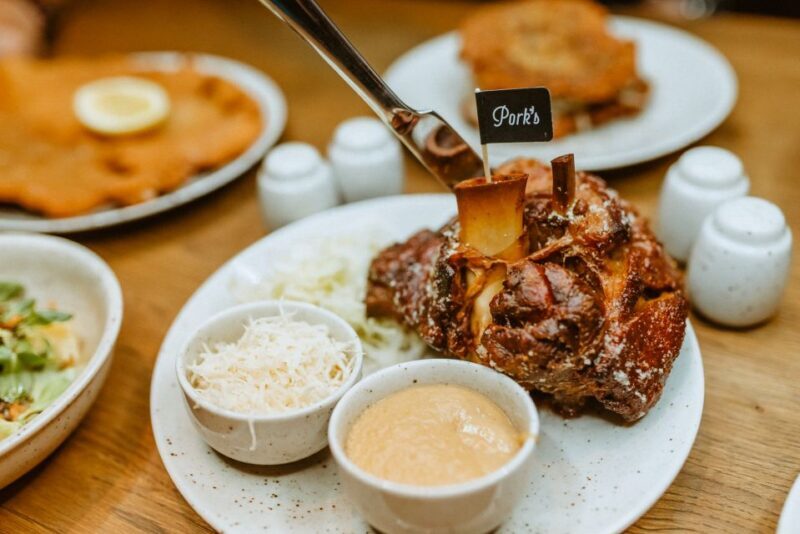 Prague: Award-Winning Old Town Food Tour with Four Drinks - Authenticity and Comfort