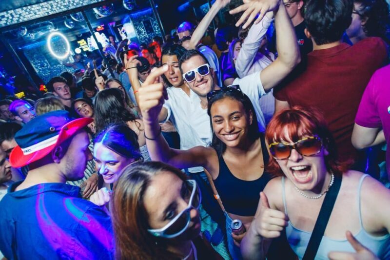 Prague: Boat Party with Unlimited Drinks & After Party Entry - Practical Tips for Making the Most of Your Night