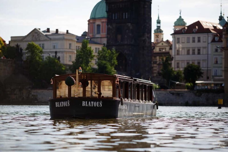 Prague: Canal Cruise Around Charles Bridge - Authentic Experiences and Practical Tips