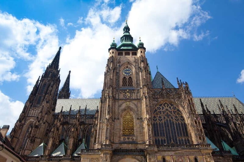 Prague Castle: 1-Hour Introduction Tour with Entry Ticket - The Practicalities: What to Expect and Consider