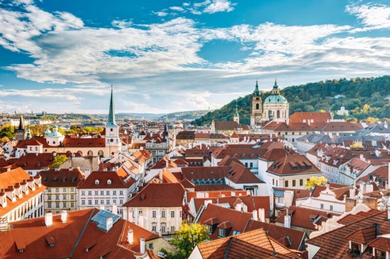 Prague: Castle and Lesser Town Walking Tour with Local Guide - Key Points