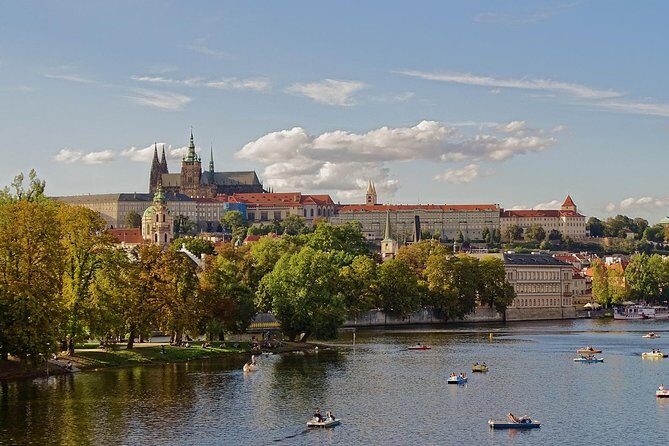 Prague Castle and Lobkowicz Palace entrance tickets - FAQ