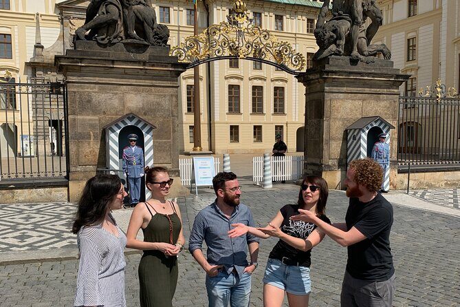Prague Castle and Pubs Tour with Drinks Included - Who Is This Tour Best For?