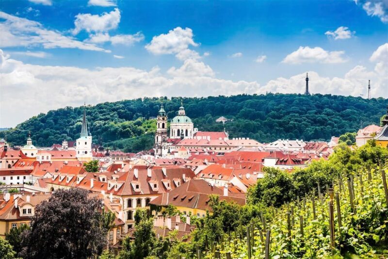 Prague Castle District Walking Tour - Key Points