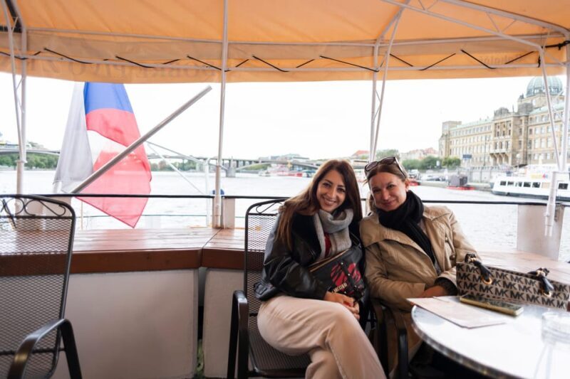 Prague Castle Interiors, Bus Tour and Vltava River Cruise - Exploring Prague Castle: What You Can Expect