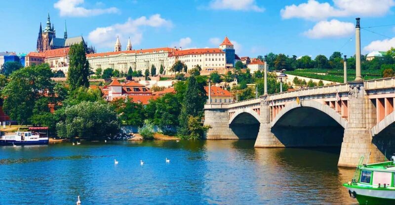PRAGUE CASTLE: PRIVATE FAIRYTALE WALKING TOUR - What the Tour Includes and Why It Matters