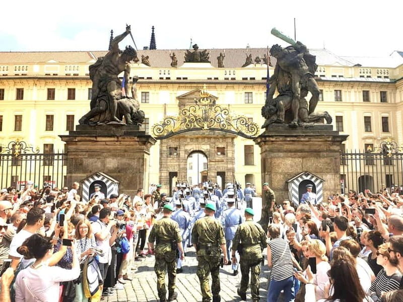 Prague Castle Ticket & Audioguide with Pick-up in GPG Office - Who Should Choose This Tour?