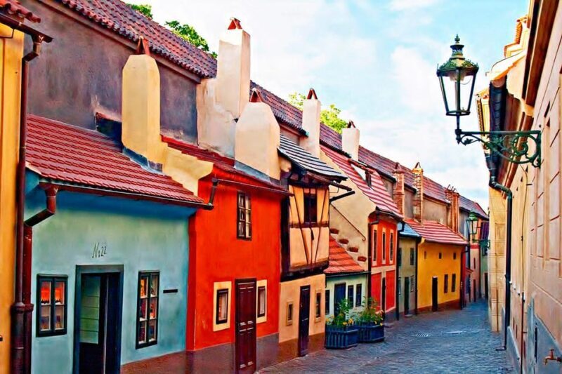 Prague Castle Walking Tour with Live Guide - A Detailed Look at the Prague Castle Walking Tour