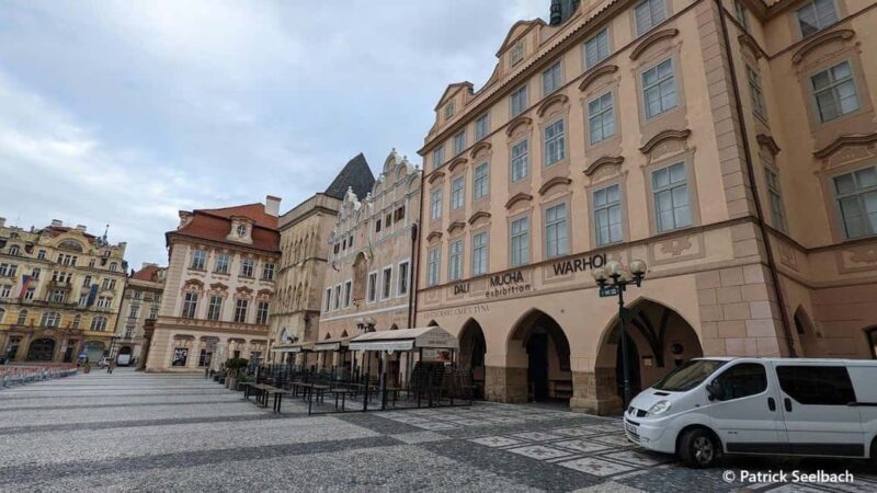 Prague: Central Gallery Ticket & Digital City Tour - Key Points