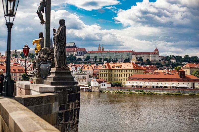 Prague: Central Gallery Ticket & Digital City Tour - A Thorough Look at the Experience