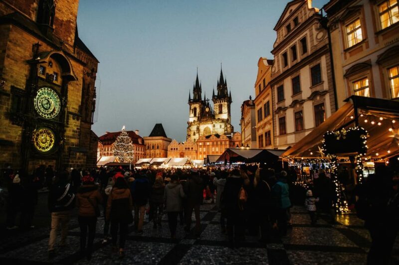 Prague: Christmas Markets Tour with Local Guide - Key Points