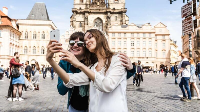 Prague: City Highlights & Hidden Gems Private Walking Tour - What to Expect: A Tailored, Insightful Experience
