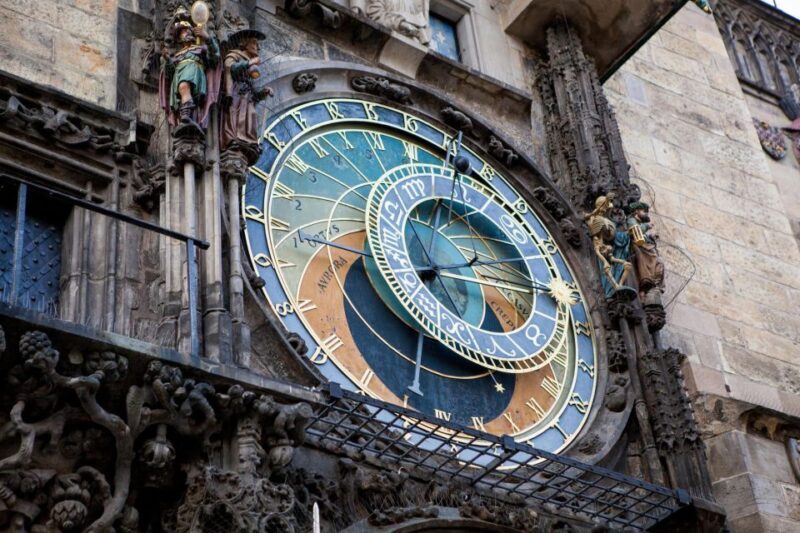 Prague City Tour with Vltava River Cruise - Considerations for Travelers